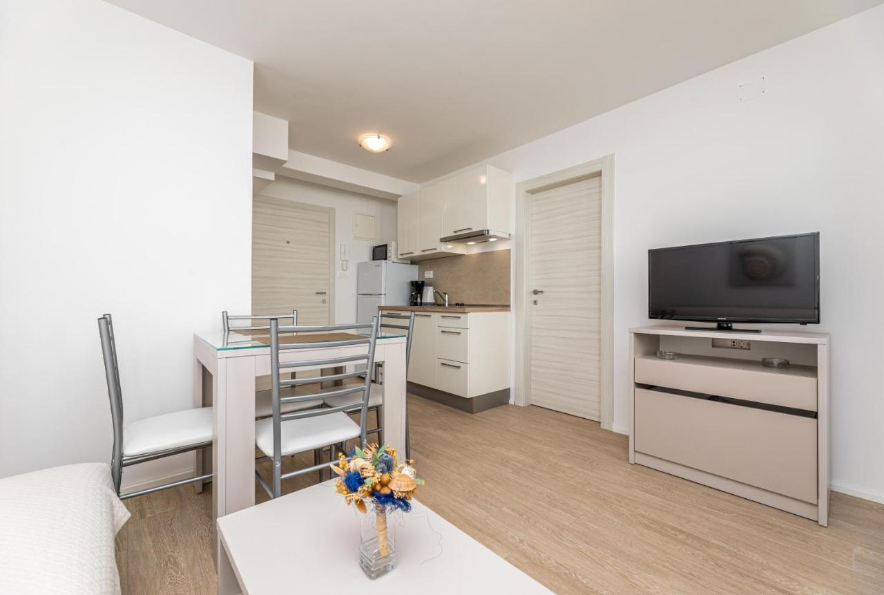 Apartments Crnekovic III Башка Экстерьер фото